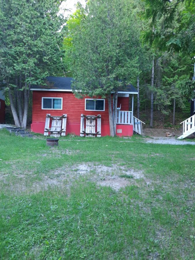 Lakefront Hideaway Resort 카와르타 레이크 외부 사진
