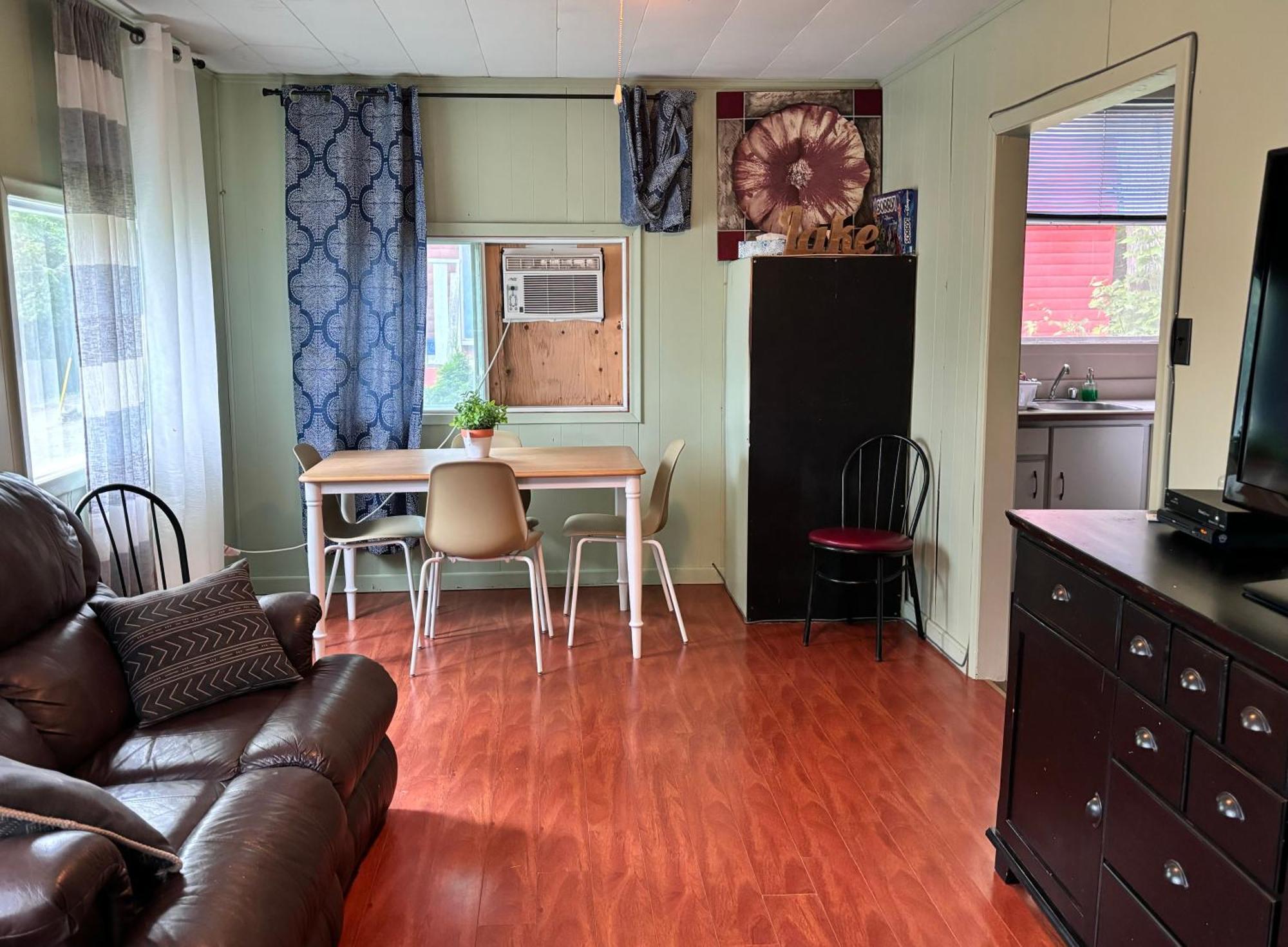 Lakefront Hideaway Resort 카와르타 레이크 객실 사진