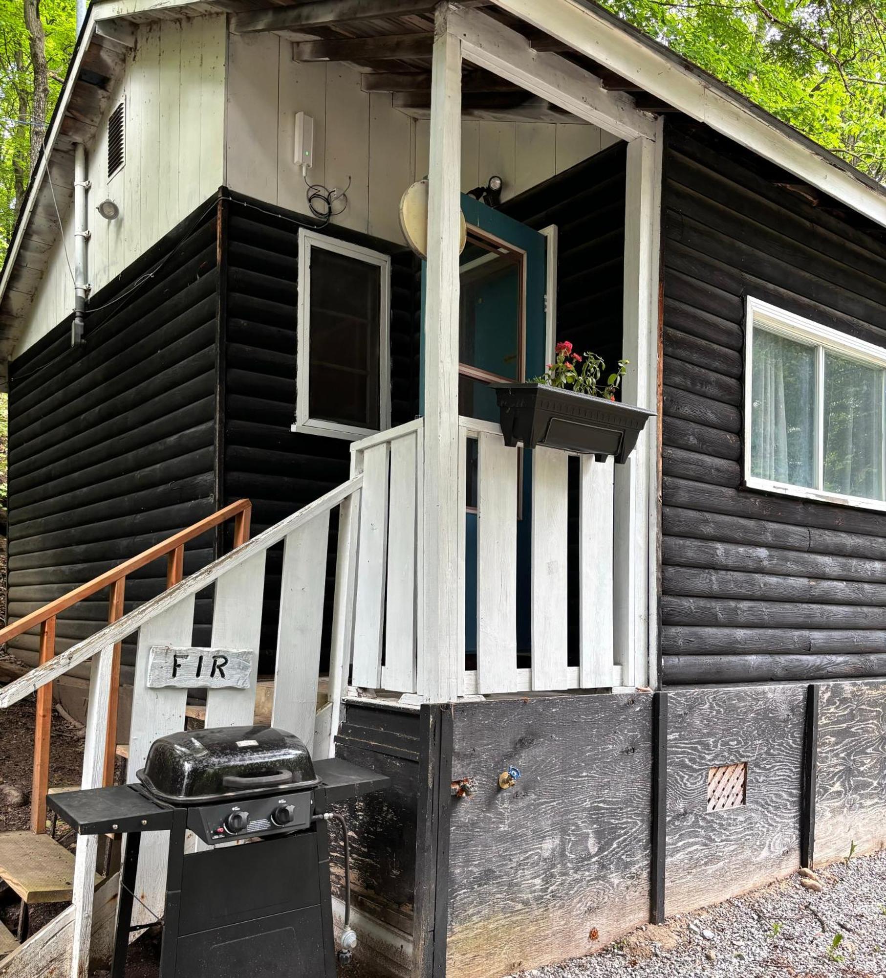 Lakefront Hideaway Resort 카와르타 레이크 외부 사진